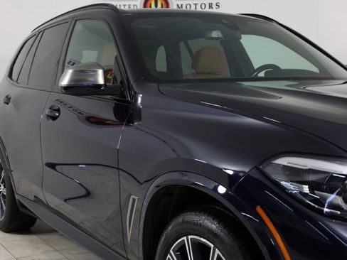 Used 2023 BMW X5 M50i w/ Climate Comfort Package image 38