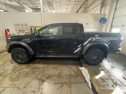 Used 2025 Ford Ranger Raptor image 8