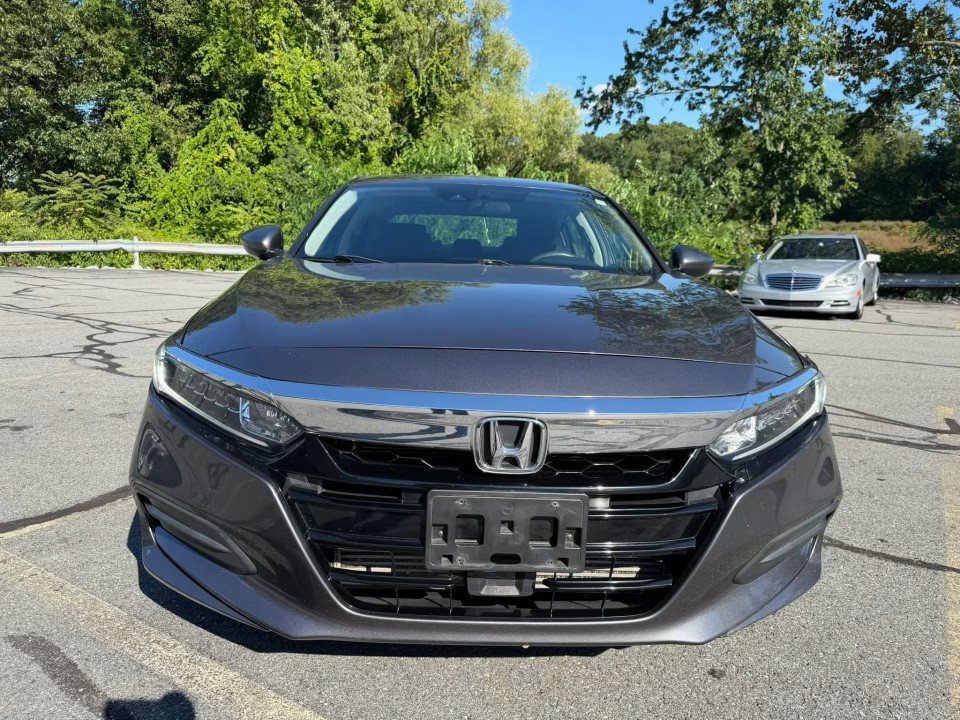 Used 2018 Honda Accord LX image 4