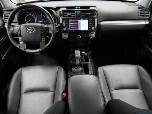 Used 2024 Toyota 4Runner TRD Off-Road Premium image 18