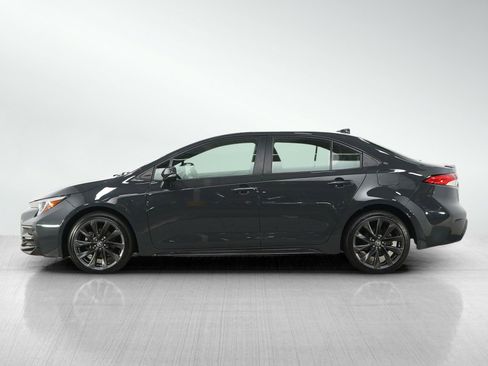 Used 2023 Toyota Corolla SE FWD image 2