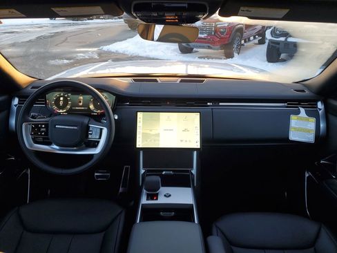 New 2026 Land Rover Range Rover SE AWD/4WD image 24
