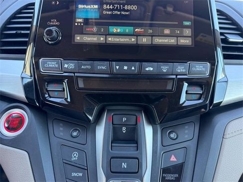 Used 2020 Honda Odyssey EX image 15