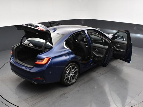 Used 2019 BMW 330i xDrive Sedan w/ Premium Package AWD/4WD image 29
