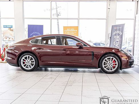 Used 2023 Porsche Panamera 4S AWD/4WD image 9