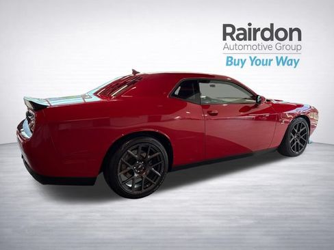 Used 2017 Dodge Challenger R/T Scat Pack RWD image 7
