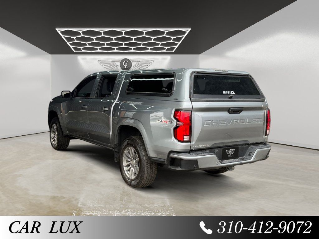 Used 2025 Chevrolet Colorado LT w/ LT Convenience Package AWD/4WD image 3