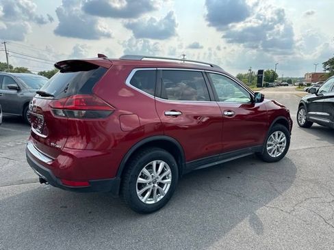 Used 2019 Nissan Rogue SV AWD/4WD image 5