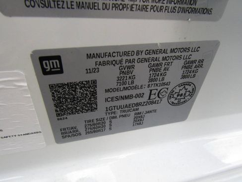 Used 2024 GMC Sierra 1500 Pro w/ Graphite Edition image 21