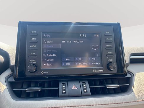 Used 2022 Toyota RAV4 XLE Premium AWD/4WD image 12
