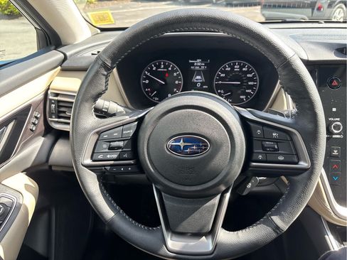 Used 2024 Subaru Outback Limited AWD/4WD image 10
