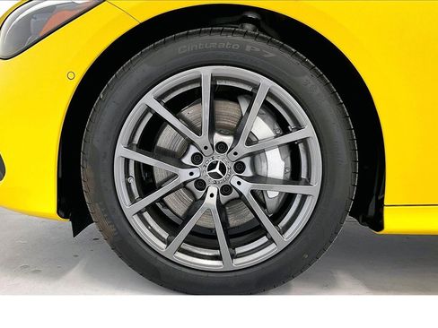 New 2025 Mercedes-Benz CLE 300 4MATIC Coupe image 11