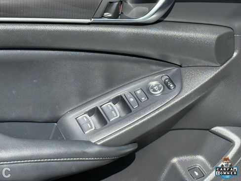 Used 2022 Honda Accord Sport image 17