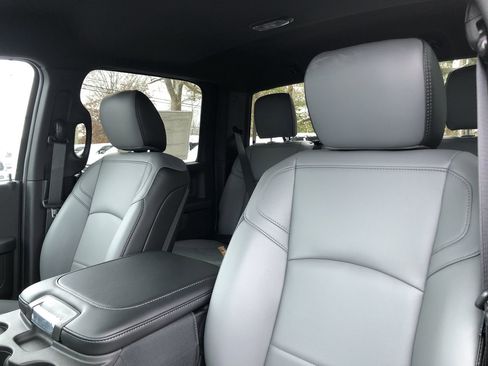 New 2026 RAM 4500 Tradesman w/ Chrome Appearance Group image 13