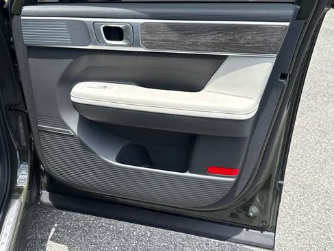 Used 2024 Hyundai Santa Fe Calligraphy FWD image 14