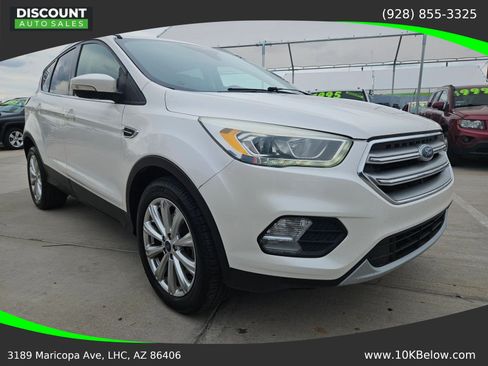 Used 2017 Ford Escape Titanium AWD/4WD image 1
