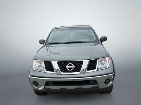 Used 2007 Nissan Frontier SE w/ SE Value Truck Pkg RWD image 2