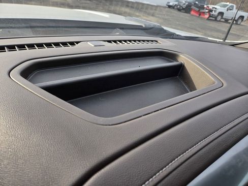 Used 2022 Chevrolet Silverado 2500 LTZ image 8