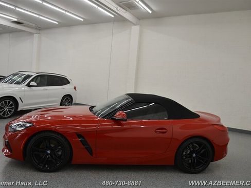Used 2019 BMW Z4 sDrive30i w/ M Sport Package image 4