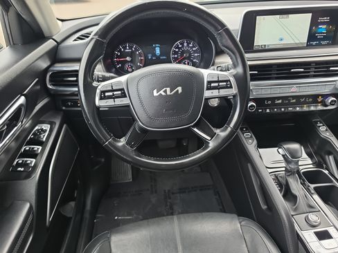 Used 2022 Kia Telluride EX w/ EX Premium Package FWD image 13