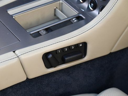 Used 2007 Aston Martin DB9 Volante RWD image 30