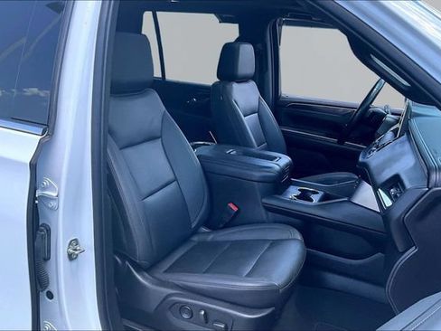 Used 2023 Chevrolet Tahoe LT RWD image 7