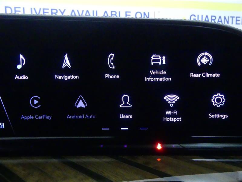 Used 2022 Cadillac Escalade ESV Premium Luxury Platinum w/ Heavy-Duty Trailer Package AWD/4WD image 18