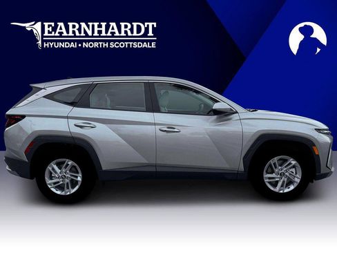 New 2026 Hyundai Tucson SE FWD image 9