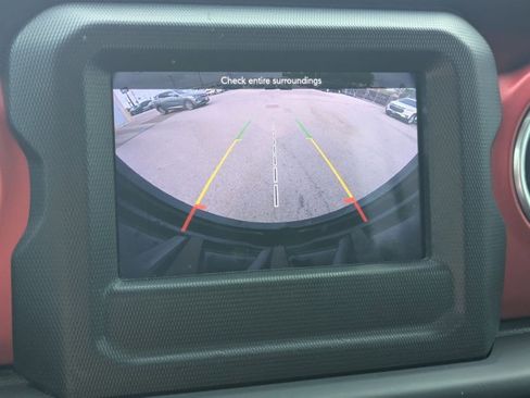 Used 2019 Jeep Wrangler Unlimited Rubicon image 10