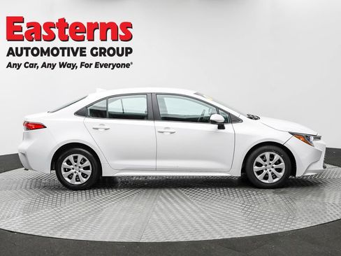 Used 2024 Toyota Corolla LE image 4