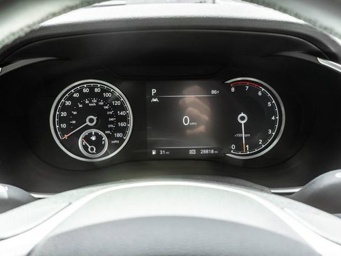 Used 2022 Genesis G70 2.0T w/ Prestige Package AWD/4WD image 15