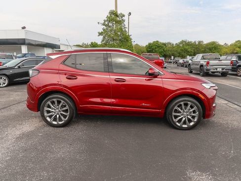 Used 2024 Buick Encore GX Avenir w/ Avenir Technology Package FWD image 11