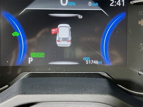 Certified 2025 Toyota RAV4 SE w/ Convenience Package image 12