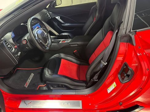 Used 2016 Chevrolet Corvette Z06 w/ Z07 Performance Package RWD image 49