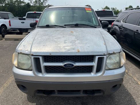 Used 2001 Ford Explorer Sport Trac 4x4 image 25