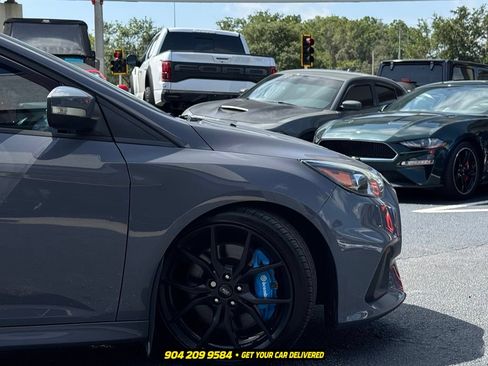 Used 2016 Ford Focus RS AWD/4WD image 9