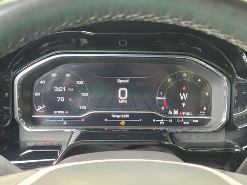 Used 2024 GMC Sierra 1500 SLE image 20