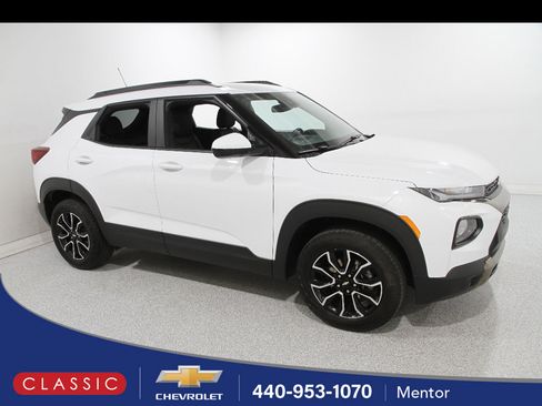 Certified 2023 Chevrolet TrailBlazer ACTIV AWD/4WD image 1