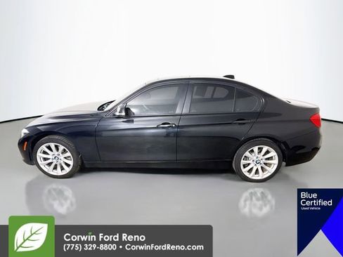 Used 2018 BMW 320i xDrive Sedan AWD/4WD image 5