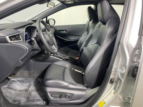 Used 2020 Toyota Corolla XSE image 12