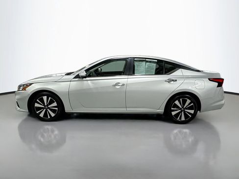 Used 2022 Nissan Altima 2.5 SV image 10