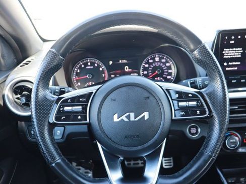 Used 2023 Kia Forte GT-Line w/ GT-Line Premium Package FWD image 21
