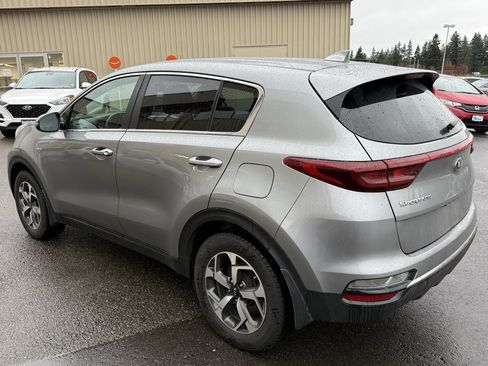 Used 2020 Kia Sportage LX w/ LX Popular Package image 6