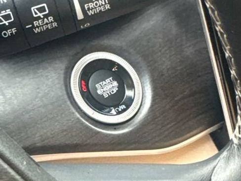 Used 2021 Jeep Grand Cherokee L Limited image 14