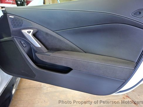 Used 2016 Chevrolet Corvette Z06 w/ 3LZ Preferred Equipment Group RWD image 63