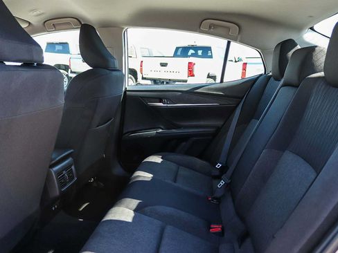 Used 2025 Toyota Camry LE FWD image 18