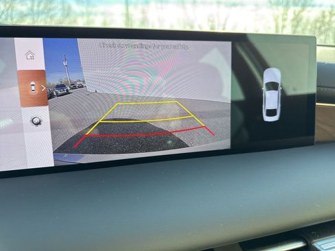 Used 2025 Genesis G80 2.5T Advanced image 25