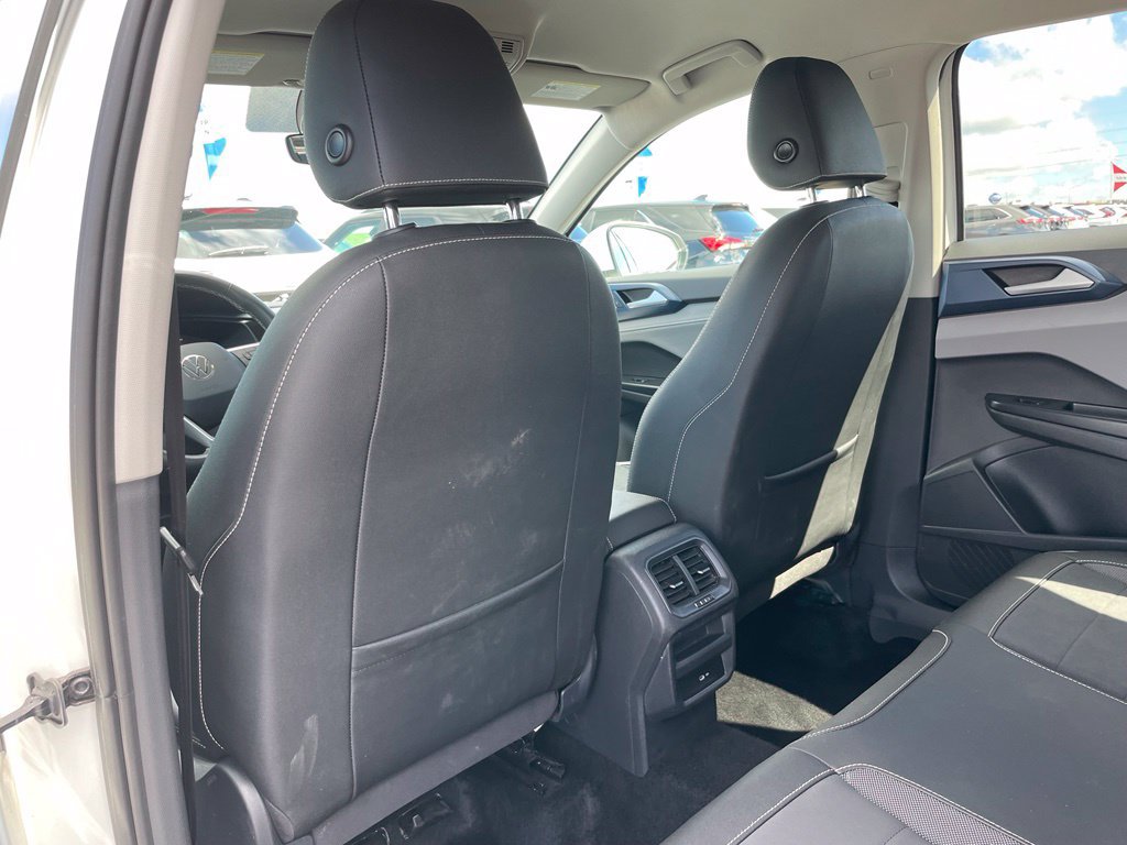 Used 2024 Volkswagen Taos SE FWD image 41