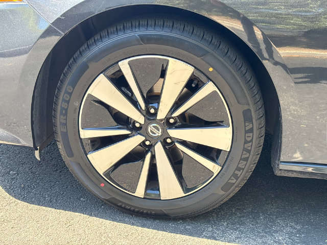 Used 2022 Nissan Altima 2.5 SV FWD image 7