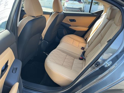 Used 2025 Nissan Sentra SV w/ SV Premium Package FWD image 16